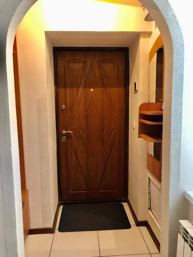 Old City Apartment With Parking Lemberg Exterior foto